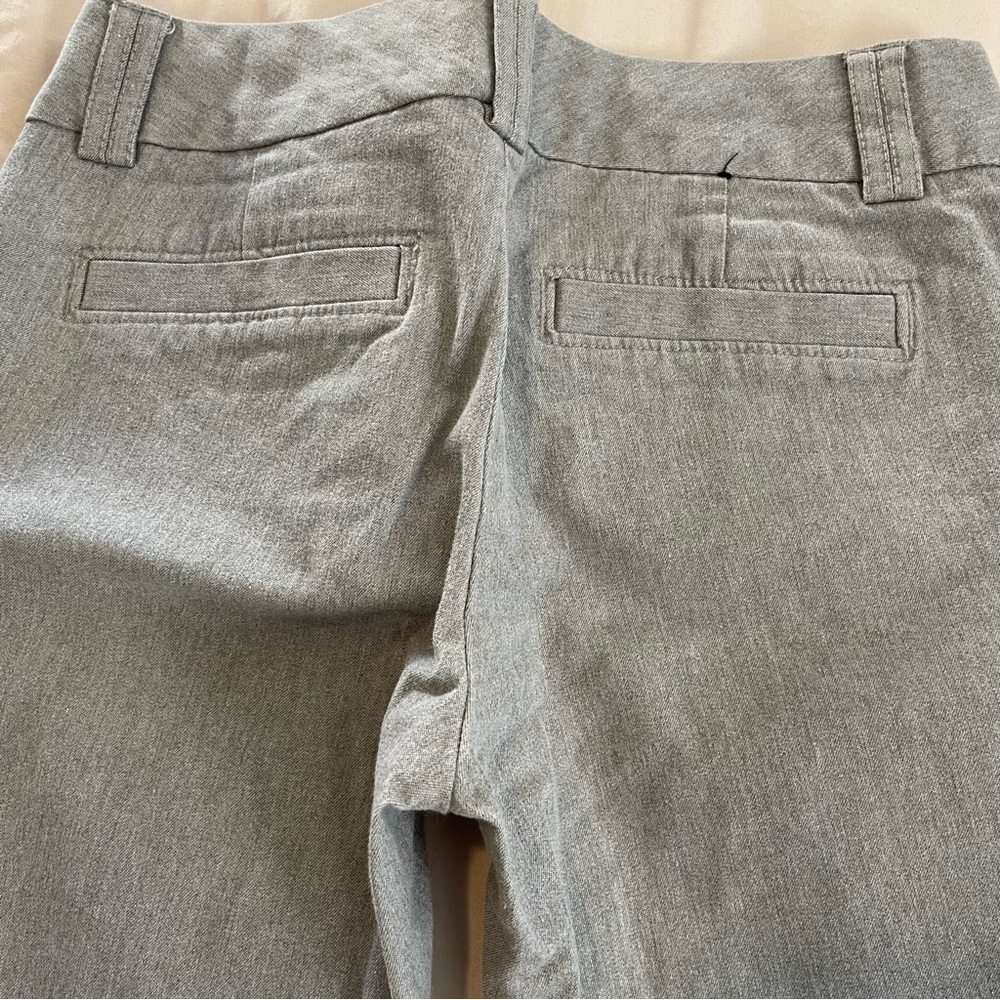 Banana Republic Ankle Gray Women’s Pants Size 2P - Picture 3 of 4
